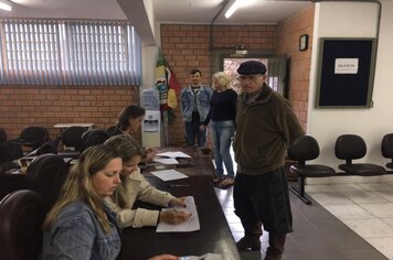 População elege os cinco conselheiros tutelares de Imigrante