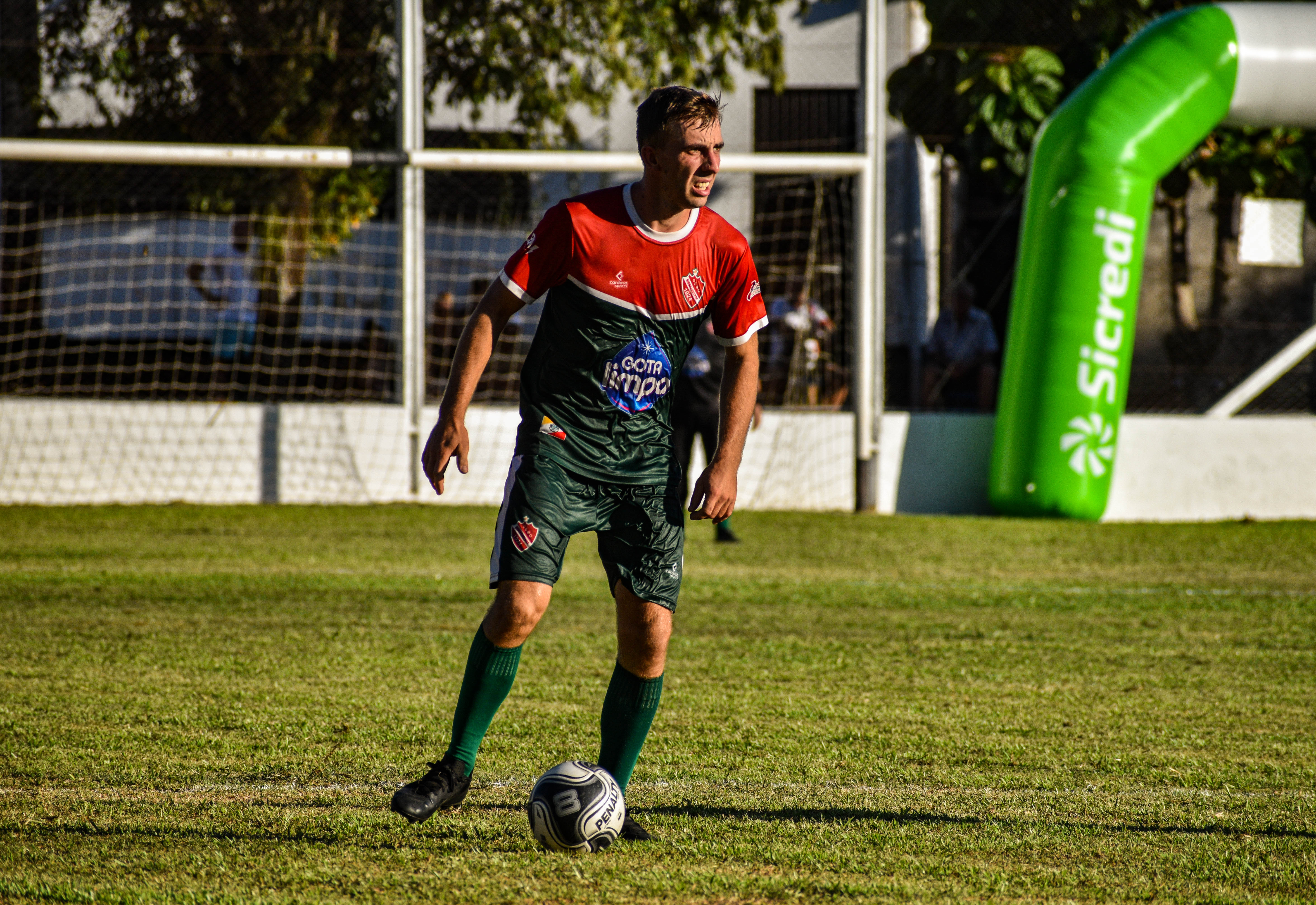 Empates marcam jogos de ida das semifinais do Municipal Sicredi 2025 