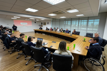 Prefeito de Imigrante participa de reunião da AmSol com a Cooperativa Languiru