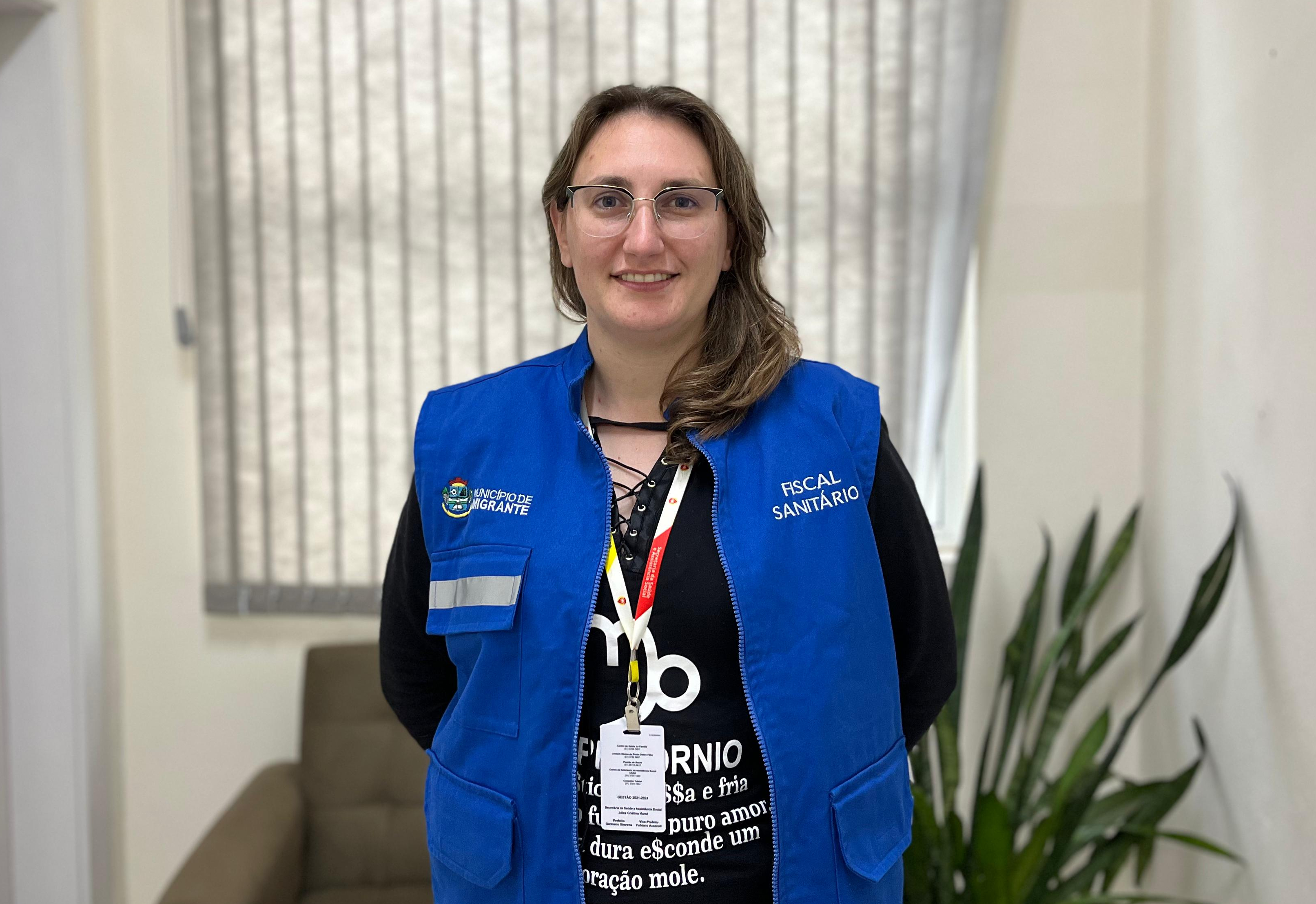 Jéssica Delazzeri Rama é responsável pela fiscalização sanitária em Imigrante