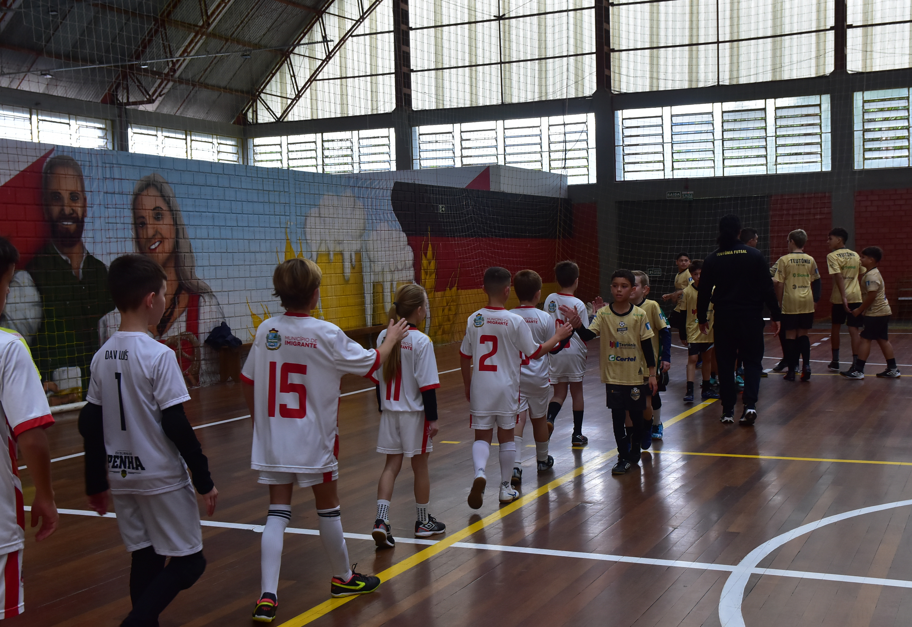 Imigrante conquista vitórias em todas as categorias na 3ª rodada da V Copa Talentos de Futsal